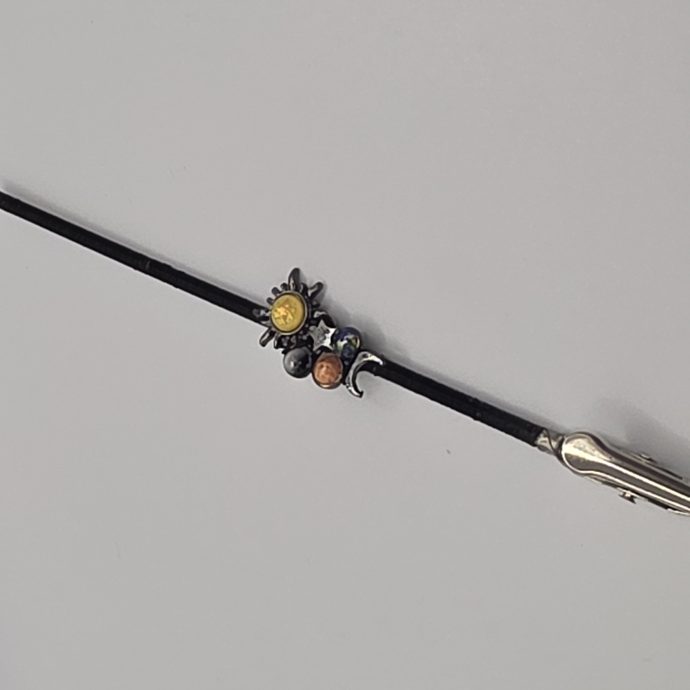 High To Space Roach Clip
